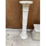 A TALL MARBLE EFFECT PLANT STAND (H:107CM)