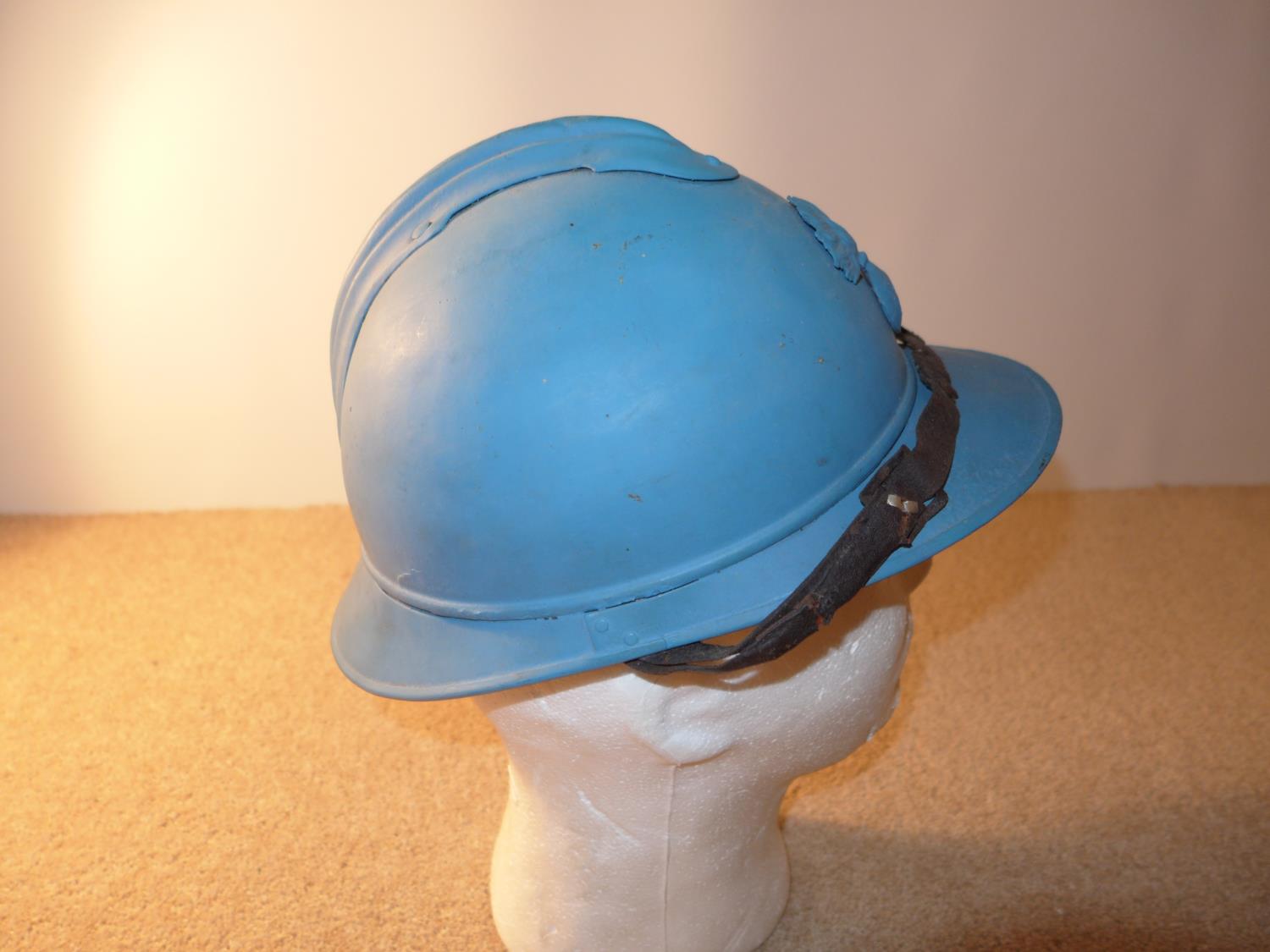 A BLUE PAINTED FRENCH ARMY ADRIAN HELMET WITH LEATHER LINING - Image 3 of 4