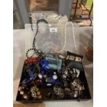 A LARGE QUANTITY OF COSTUME JEWELLERY