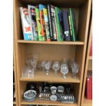 VARIOUS ITEMS TO INCLUDE FOOTBALL ANNUALS, GLASS WARE AND KITCHEN ITEMS ETC