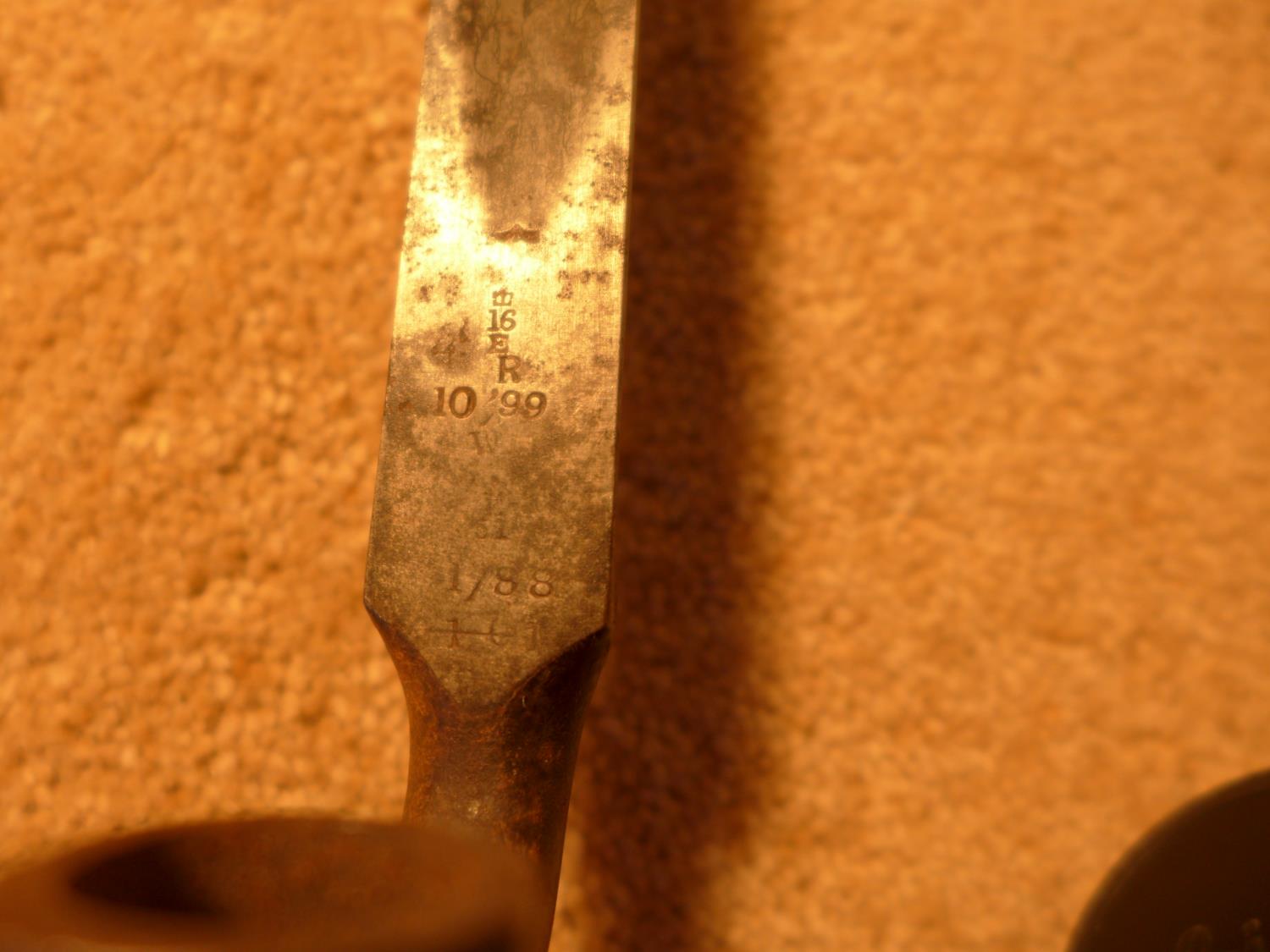 A SOCKET BAYONET (POSSIBLY FOR MARTIN HENRY), 47CM BLADE, STAMPED - Image 4 of 4