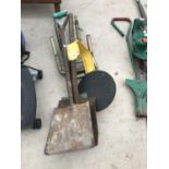AN ASSORTMENT OF HAND TOOLS TO INCLUDE THREE SHOVELS ETC
