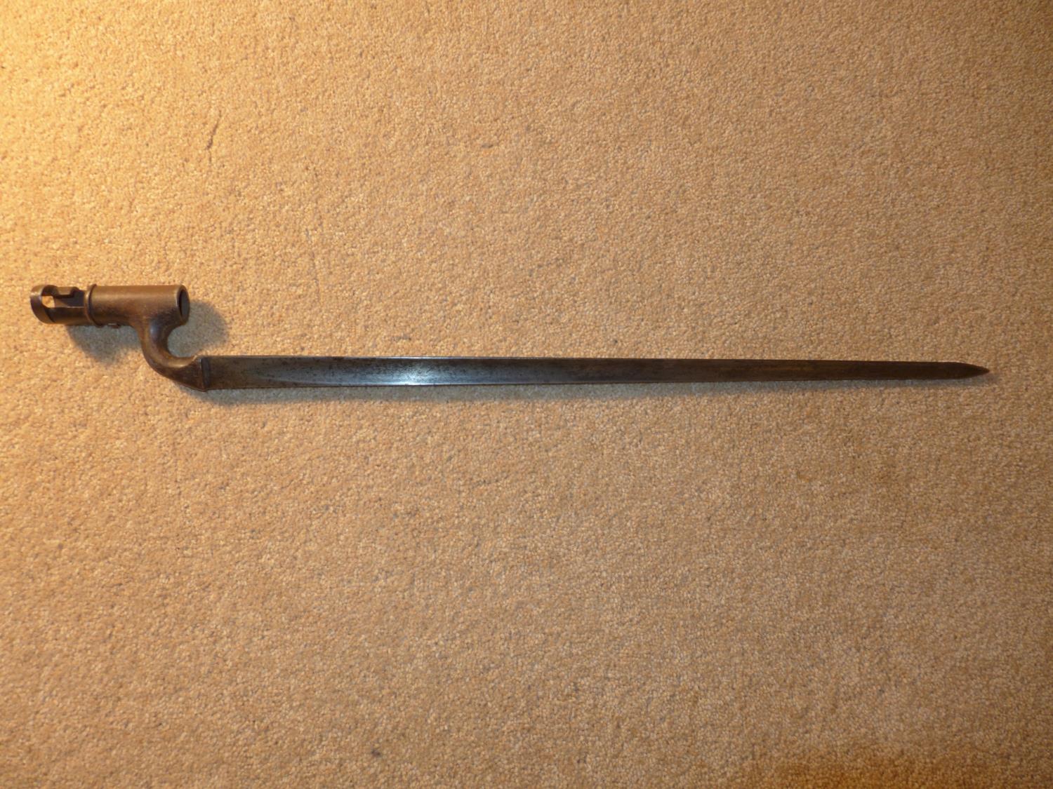 A SOCKET BAYONET (POSSIBLY FOR MARTIN HENRY), 47CM BLADE, STAMPED