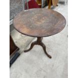 A GEORGE III STYLE OAK TRIPOD TABLE, 27" DIAMETER, WITH ENGLISH ROSE CARVING TO THE TOP