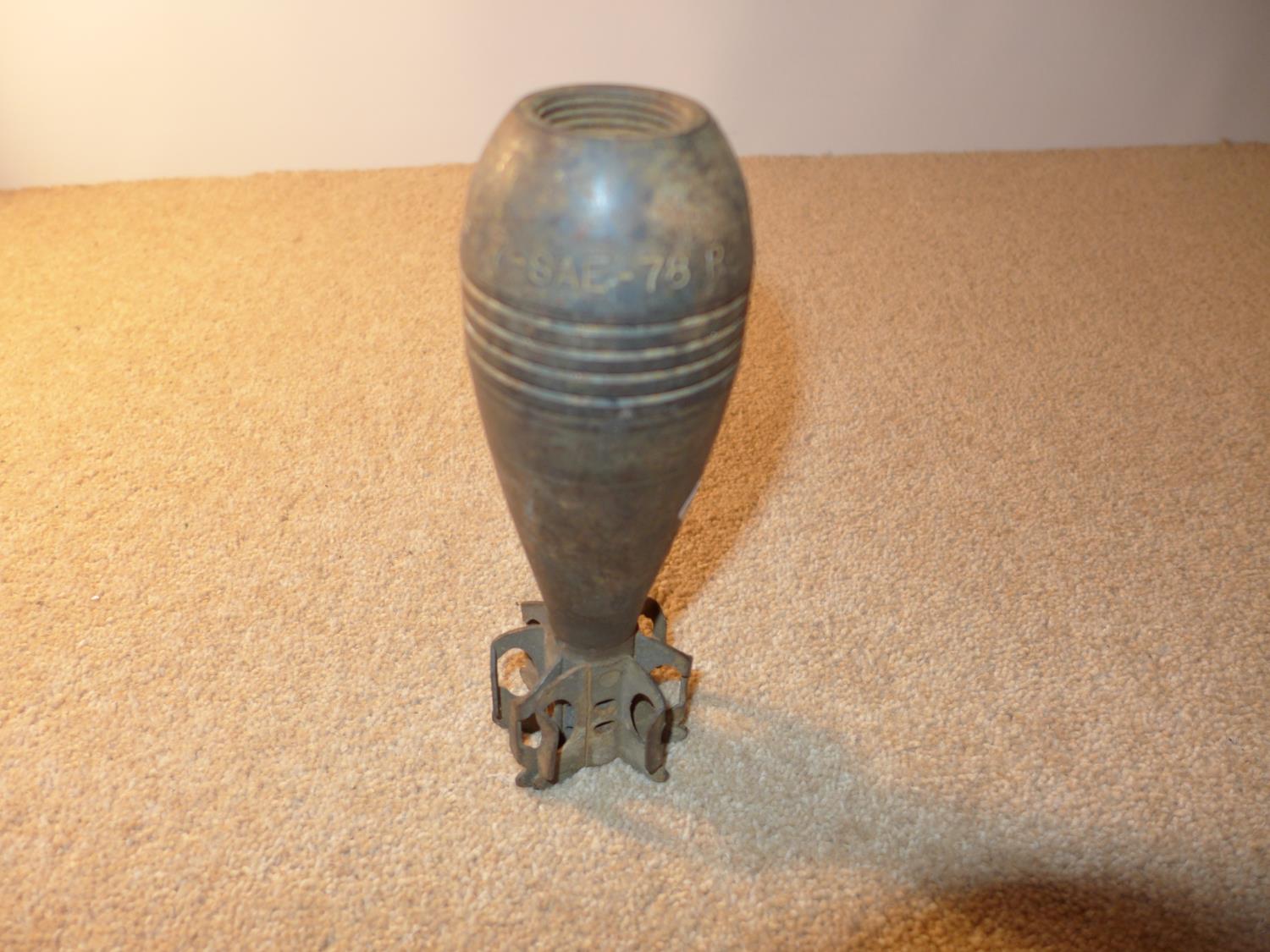 A DEACTIVATED MID 20TH CENTURY 60MM MORTAR SHELL