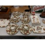 A LARGE COLLECTION OF ROYAL ALBERT "OLD COUNTRY ROSES" TO INCLUDE SIX PLACE SETTINGS, NAPKIN RINGS