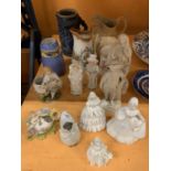 AN ASSORTMENT OF VARIOUS STAFFORDSHIRE CERAMICS TO INCLUDE FIGURINES, LARGE JUGS ETC