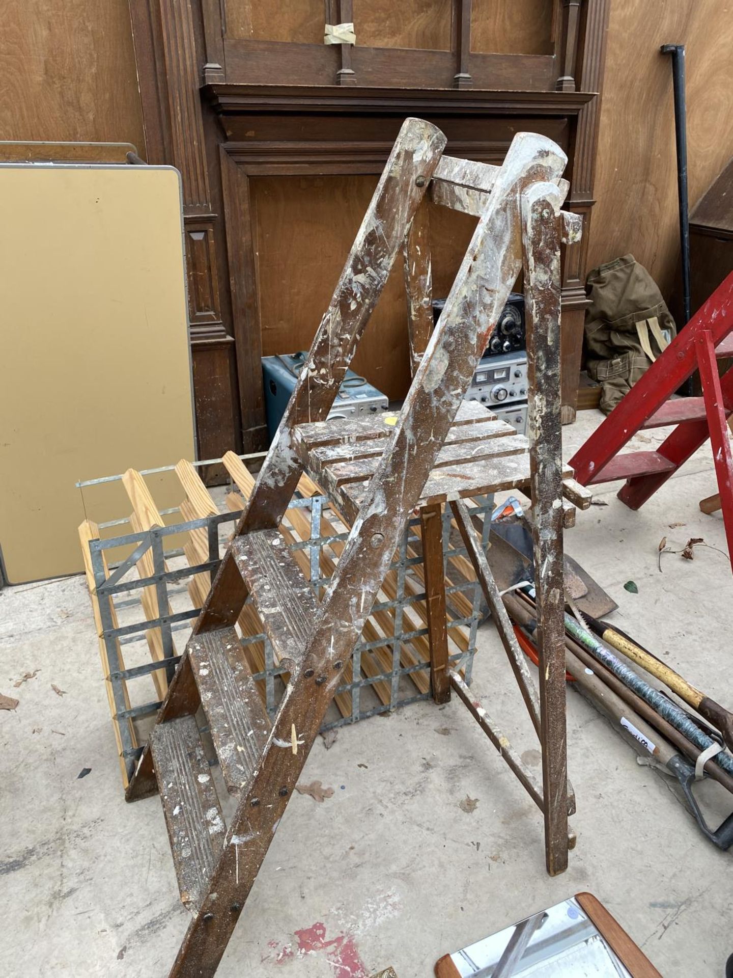 A SET OF VINTAGE WOODEN STEP LADDERS AND A WINE RACK - Image 5 of 5