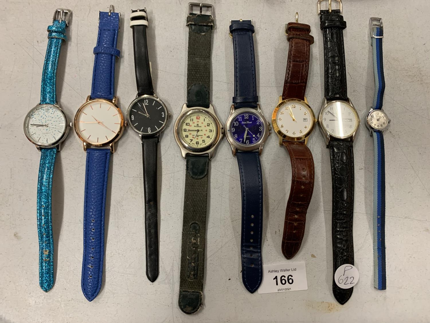 A COLLECTION OF VARIOUS LADIES AND GENTS WRIST WATCHES