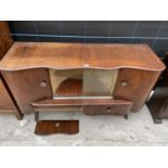 A SHINY WALNUT HUBBINET SIDEBOARD, WITH TWO GLASS CENTRE SECTION DRAWERS AND TWO DRAWERS (ONE