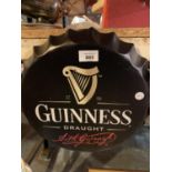 A RETRO STYLE 'GUINNESS DRAUGHT' HANGING WALL BEER BOTTLE CAP DISPLAY SIGN 35CM