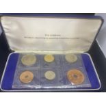 A NIGERIA 1959 , 6 COIN PROOF SET , FIRST COINAGE ISSUE , HOUSED IN ORIGINAL BLUE CASE
