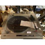 A TOSHIBA RECORD DECK BELT DRIVE AUTOMATIC