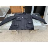 A BAROBUR BLACK WATERPROOF XXL JACKET