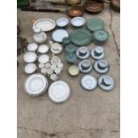 A LARGE ASSORTMENT OF CERAMIC WARE TO INCLUDE VARIOUS CUPS AND SAUCERS, TEAPOT AND PLATES ETC