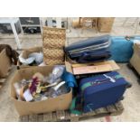 VARIOUS HOUSEHOLD CLEARANCE ITEMS - GLASSWARE, SUITCASES ETC