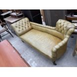 A LATE VICTORIAN BUTTON-BACK CHAISE LONGUE