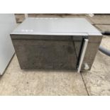 A KENWOOD MICROWAVE OVEN - BELIEVED WORKING BUT NO WARRANTY