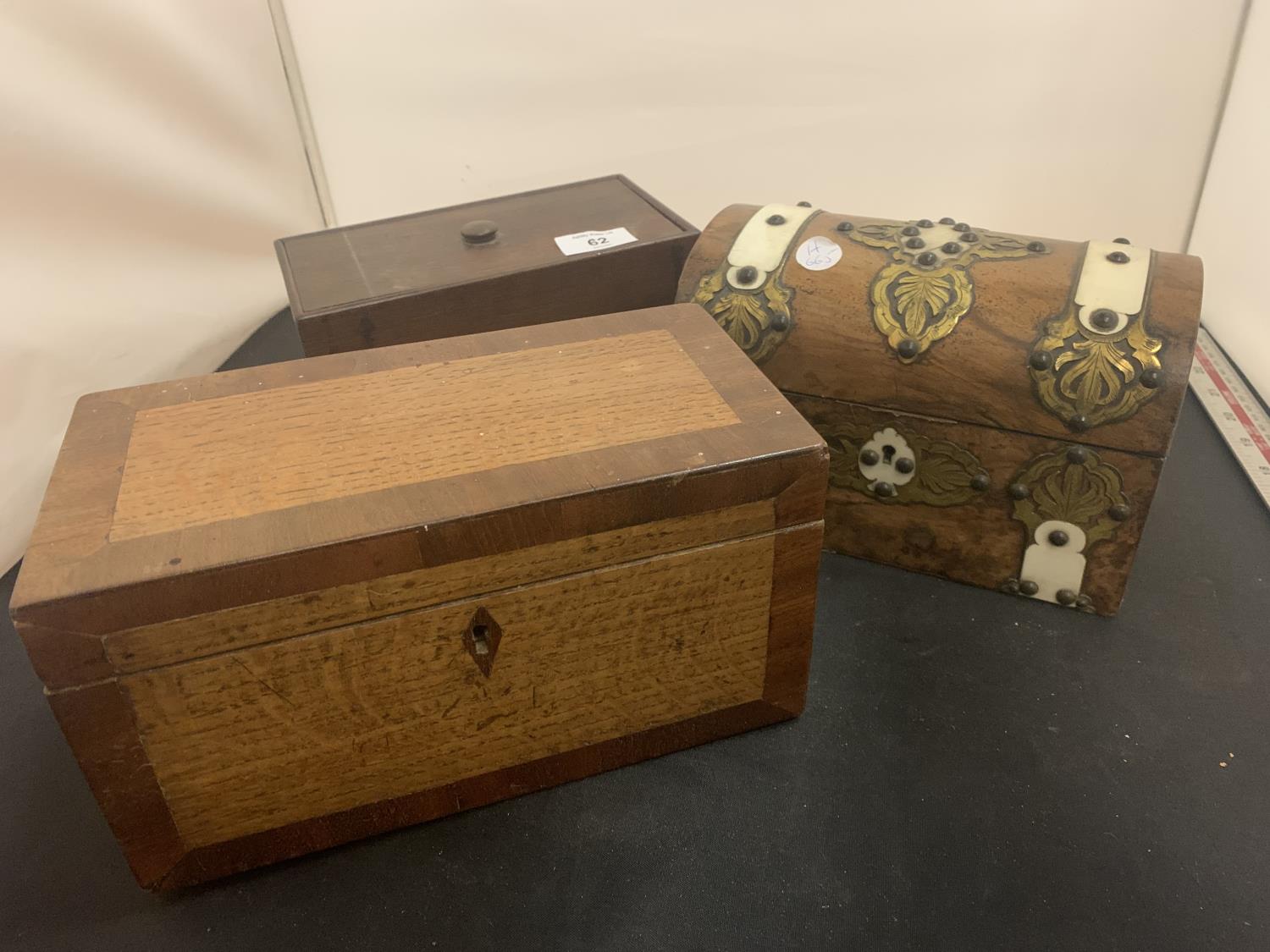 THREE WOODEN BOXES ONE WITH BRASS DETAIL AND TWIN COMPARTMENT INNER (TWO WITH BASES A/F)