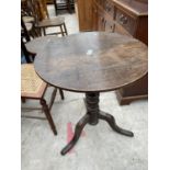 A GEORGE III OAK TRIPOD TABLE, 21" DIAMETER