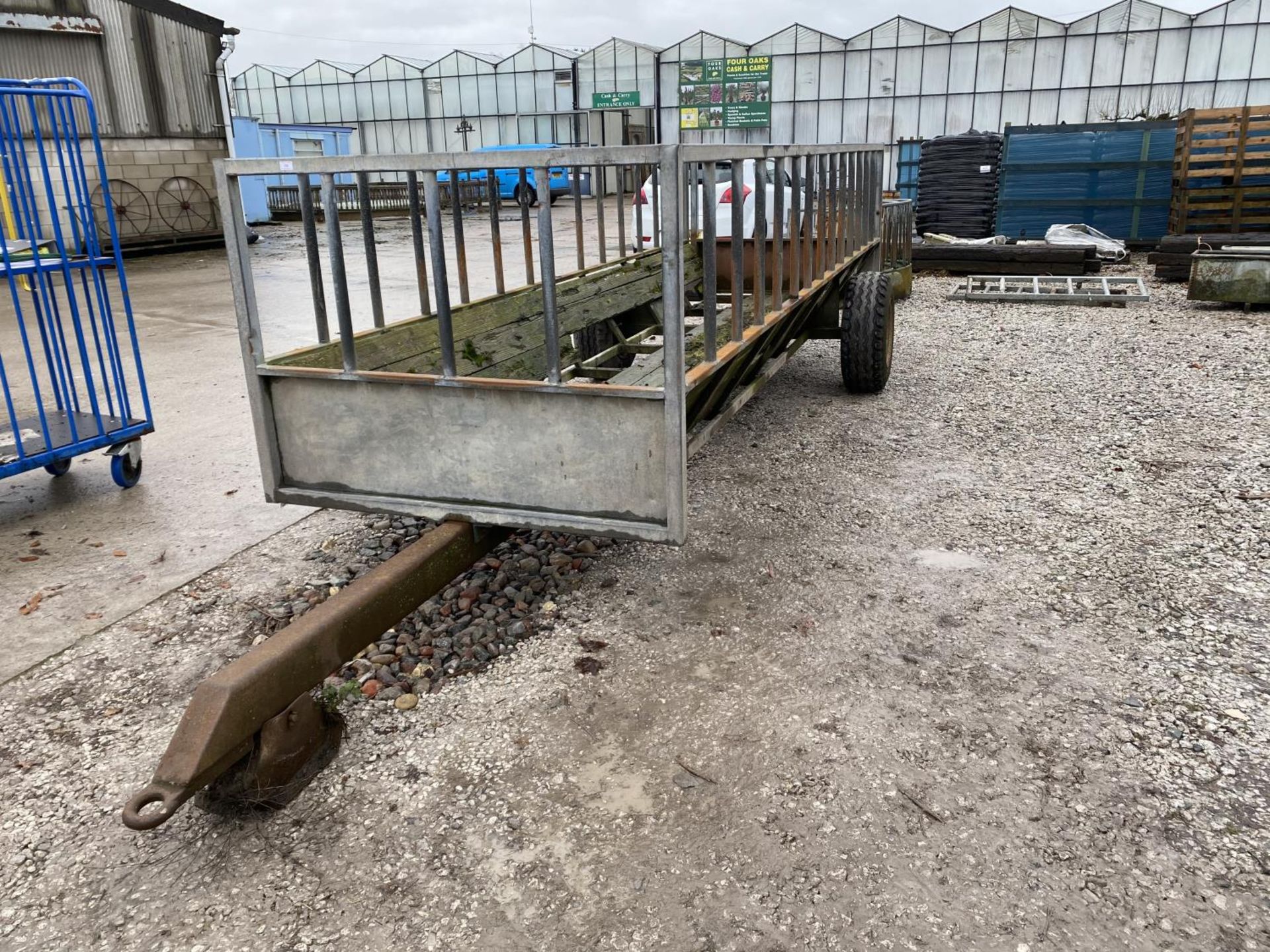 A 16" 7" (5MTR) FEED TRAILER WITH FIXED DRAW BAR NO VAT - Image 2 of 4