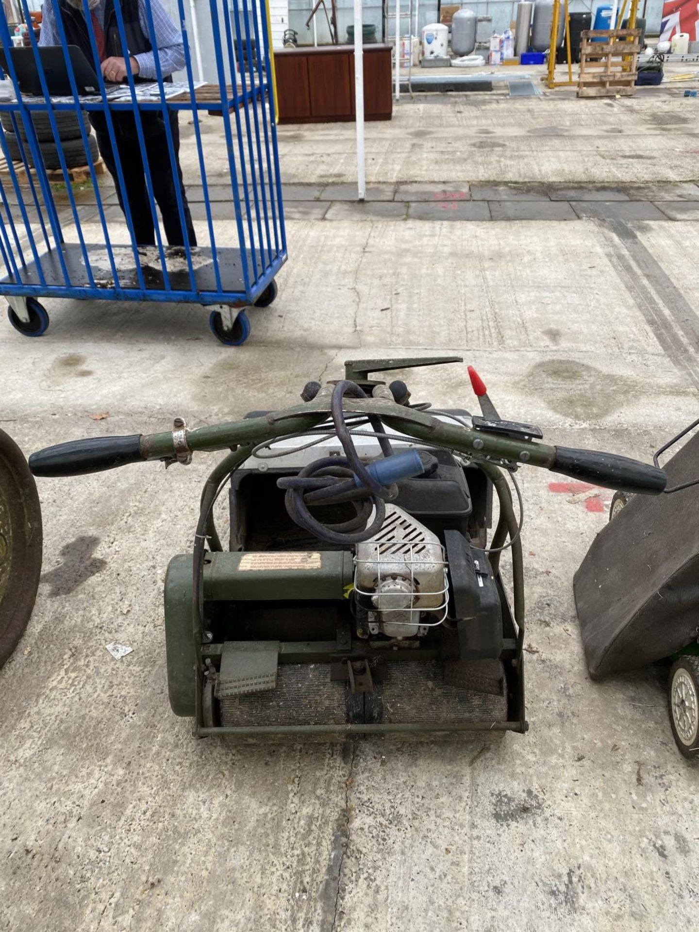 A VINTAGE WEBB LAWN MOWER WITH 5HP B&S ENGINE NO VAT, PROCEEDS TO CHARITY - Image 3 of 6