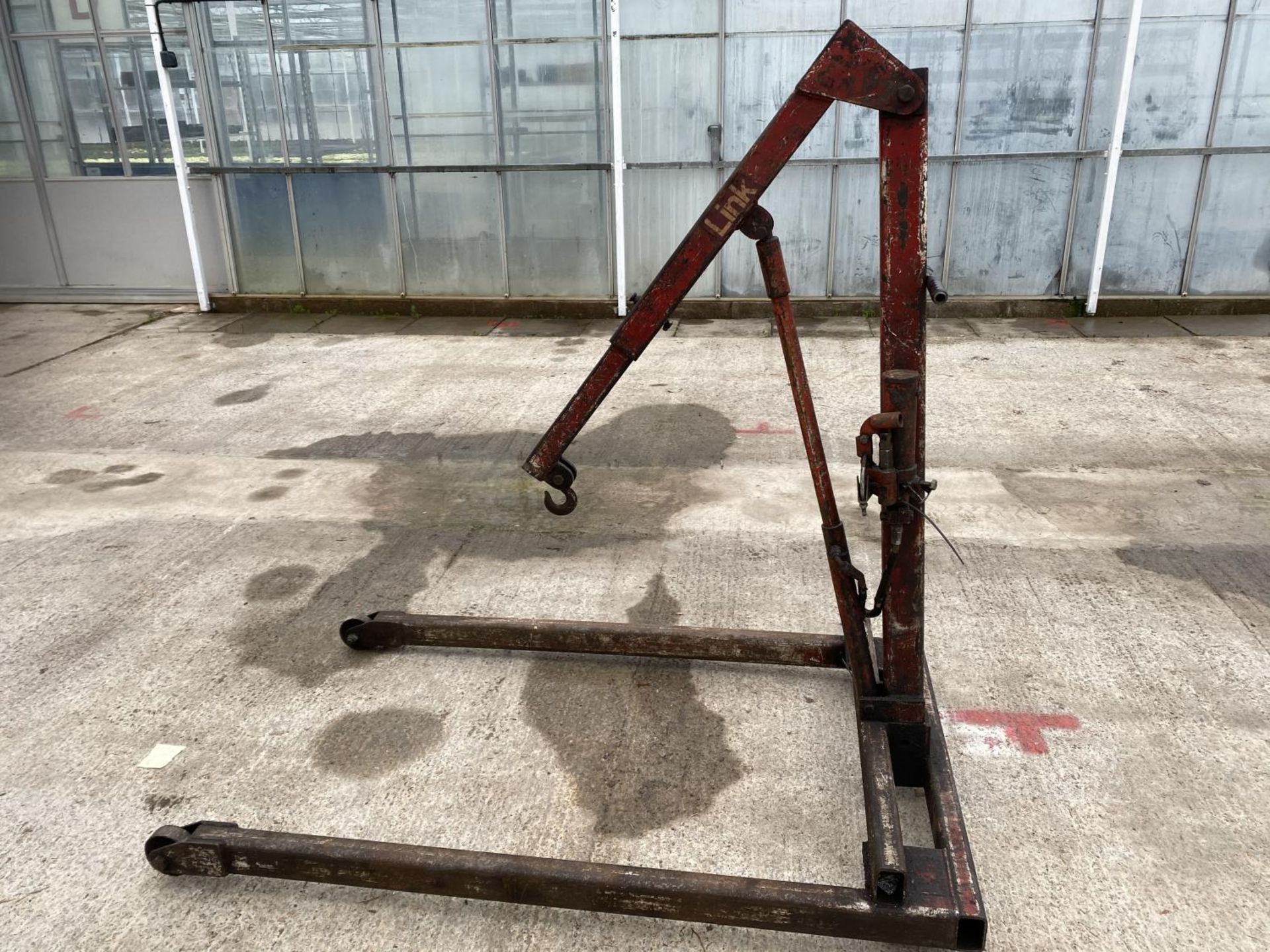 A LINK ENGINE LIFT NO VAT