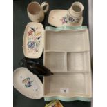 A COLLECTION OF SEVEN POOLE POTTERY ITEMS TO INCLUDE A BOTTLE GREEN DOLPHIN