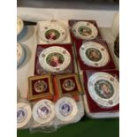 A SELECTION OF COLLECTABLE CHRISTMAS ROYAL DOULTON YEAR PLATES TO ALSO INCLUDE TWO MINIATURE WALL