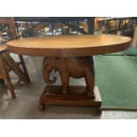 AN UNUSUAL HEAVY WOODEN CARVED ELEPHANT TABLE (H: 52CM W: 78CM)
