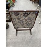 AN EDARDIAN TILT-TOP TABLE/FIRESCREEN WITH WILLIAM MORRIS STYLE FLORAL EMBROIDERY