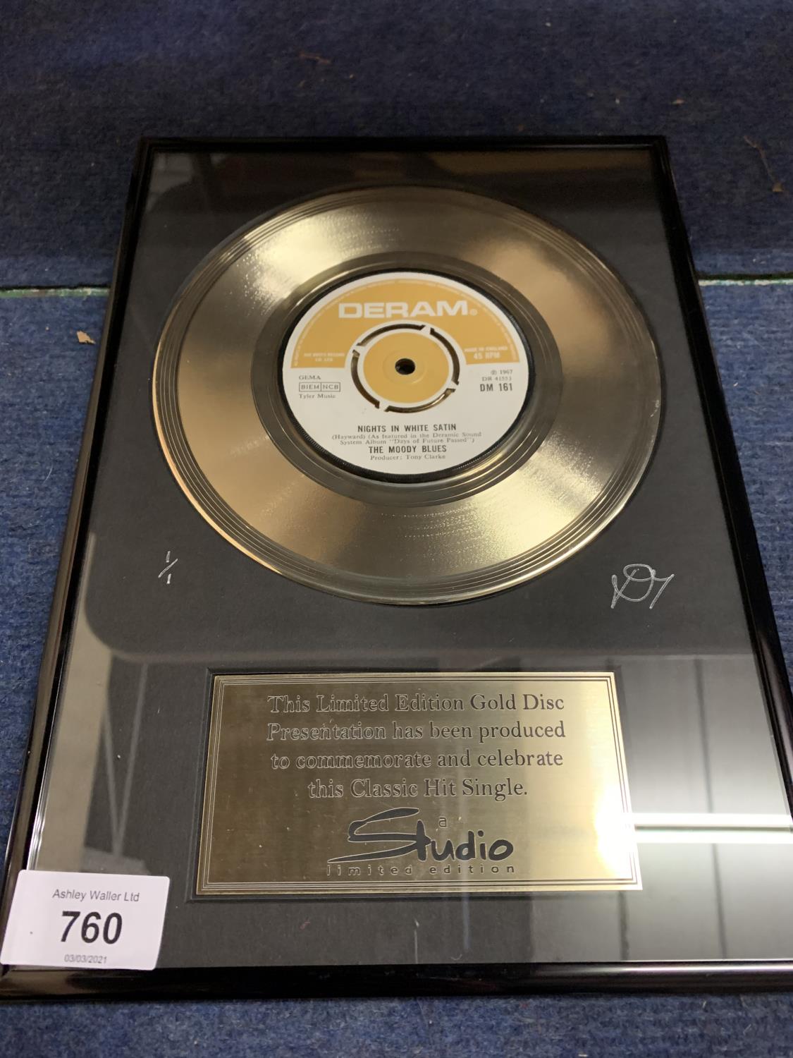 A FRAMED LIMITED EDITION GOLD DISC 1/1 'NIGHTS IN WHITE SATIN' BY THE MOODY BLUES