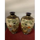 A PAIR OF BLUE GLAZED SATSUMA VASES (ONE CHIPPED TO THE RIM) H:16CM