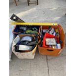 A LARGE QUANTITY OF HAND TOOLS TO INCLUDE STILSONS, SPIRIT LEVEL AND PLIERS ETC