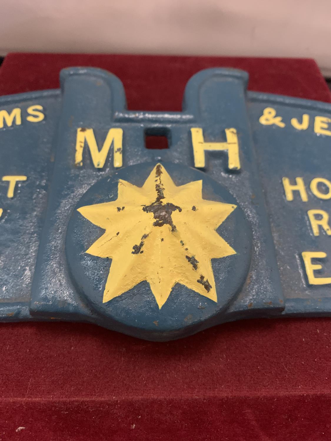 A CAST METAL SIGN ' RANSOME SIMS AND JEFFRIES' 14X40CM - Image 2 of 3