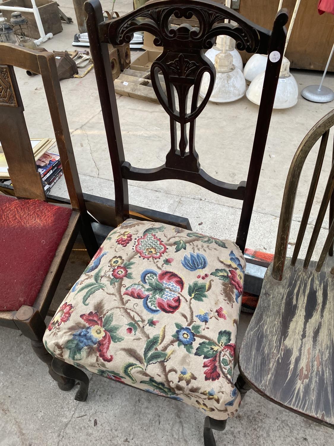 A PAIR OF EDWARDIAN CHAIRS AND THREE OTHERS - Image 3 of 6