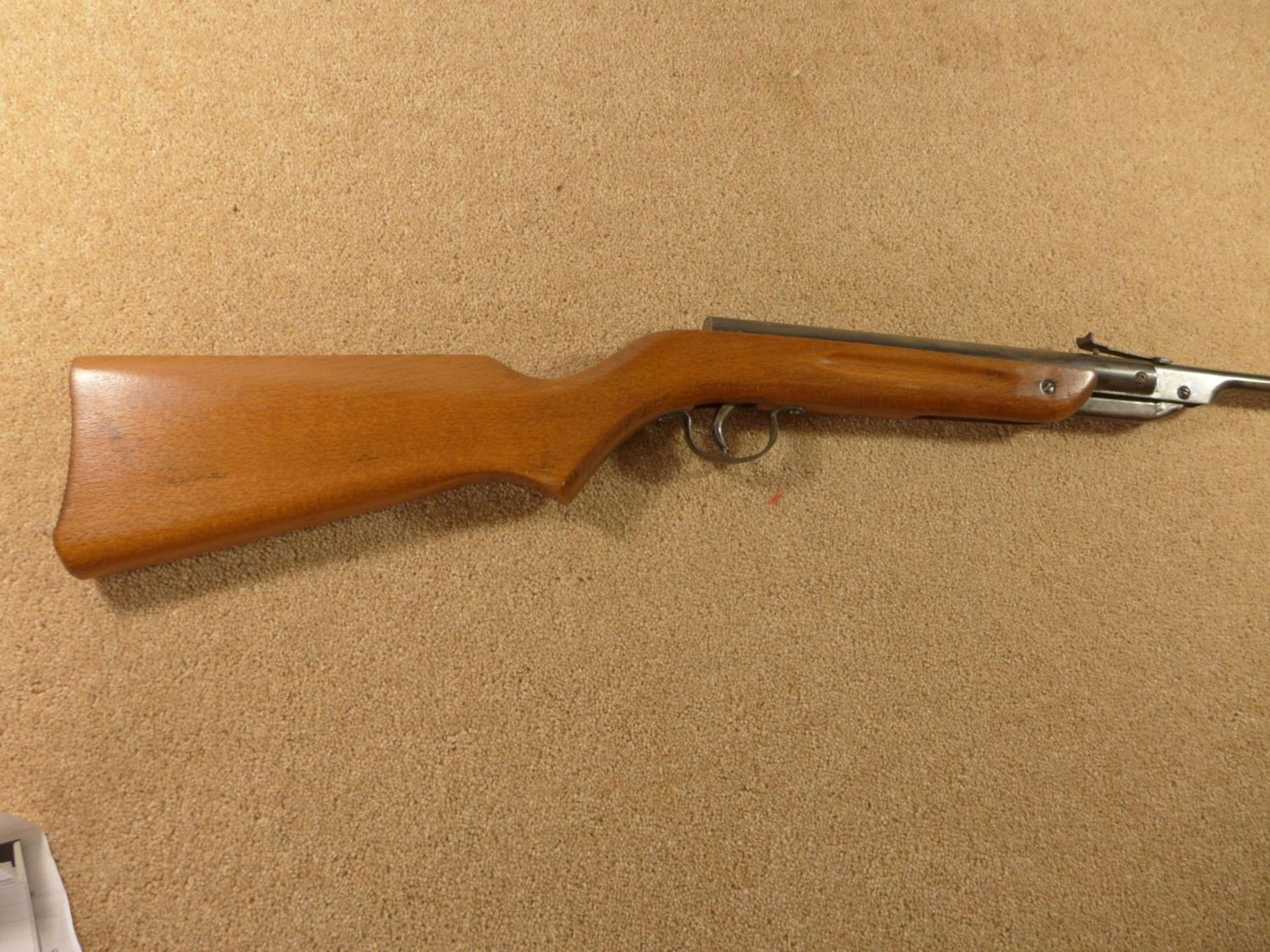 A DIANA MOD 22 .177 CALIBRE AIR RIFLE