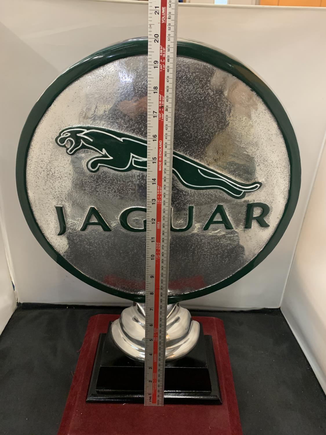 A LARGE 'JAGUAR' CHROME SIGN ON WOODEN BASE - Image 3 of 3