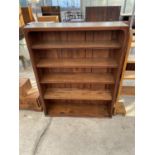 AN OPEN FIVE TIER BOOKCASE, 39" WIDE