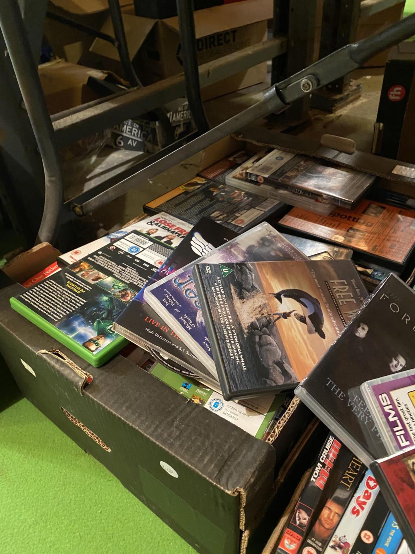 A VERY LARGE QUANTITY OF DVDS COVERING SEVERAL VARIOUS GENRES - Image 5 of 5