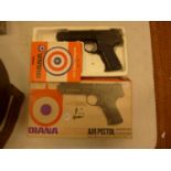 A BOXED DIANA SP50 .177 CALIBRE AIR PISTOL