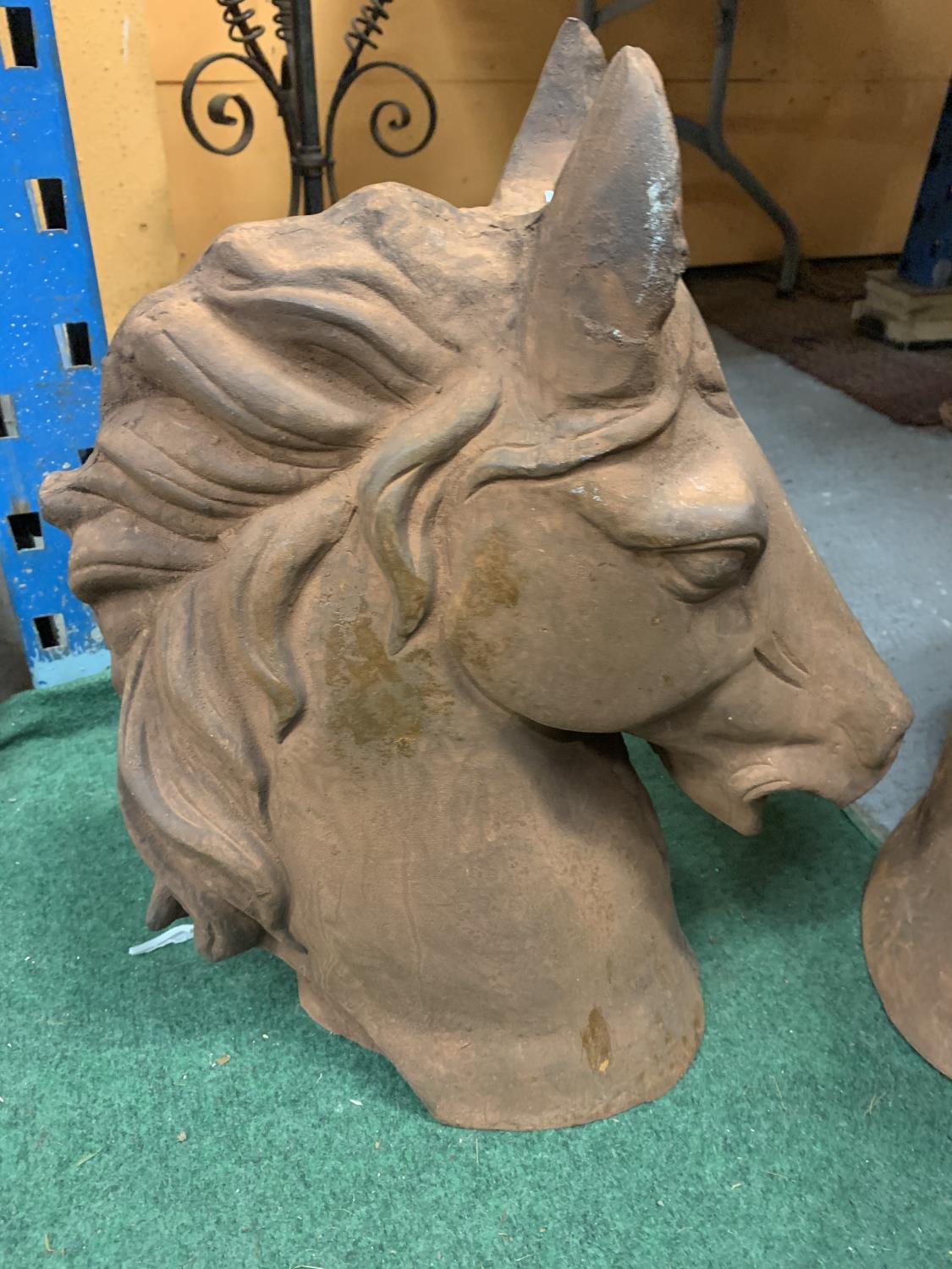 A PAIR OF LARGE CAST (IN THE TERRACOTTA STYLE) HORSES HEADS H:47CM - Image 3 of 4