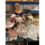 AN ASSORTMENT OF DOLLS TO INCLUDE LARGE VINTAGE EXAMPLES