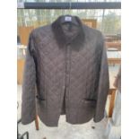 A LARGE MENS BROWN QUILTED BARBOUR JACKET IN VERY GOOD CONDITION