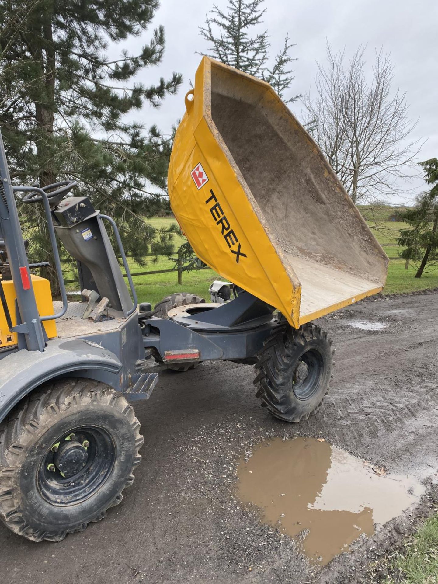 A TEREX TA 3SH 3 TONNE SWIVEL DUMPER BX14 LFB 1101 HOURS +VAT WITH V5 ALSO SECURITY CODE PAD - Image 9 of 12