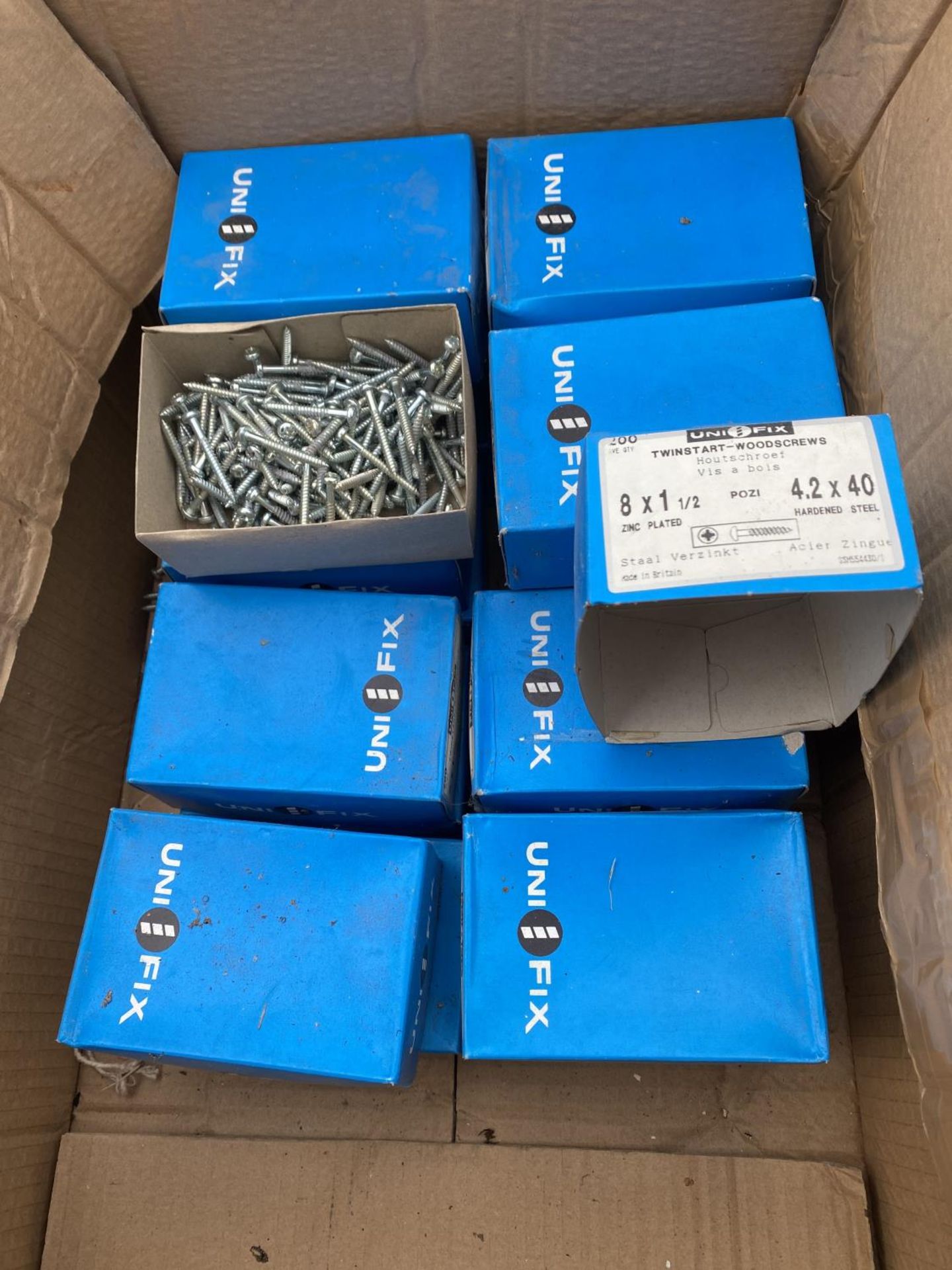 TWENTY BOXES OF SCREWS 8 X 1.5 - NO VAT