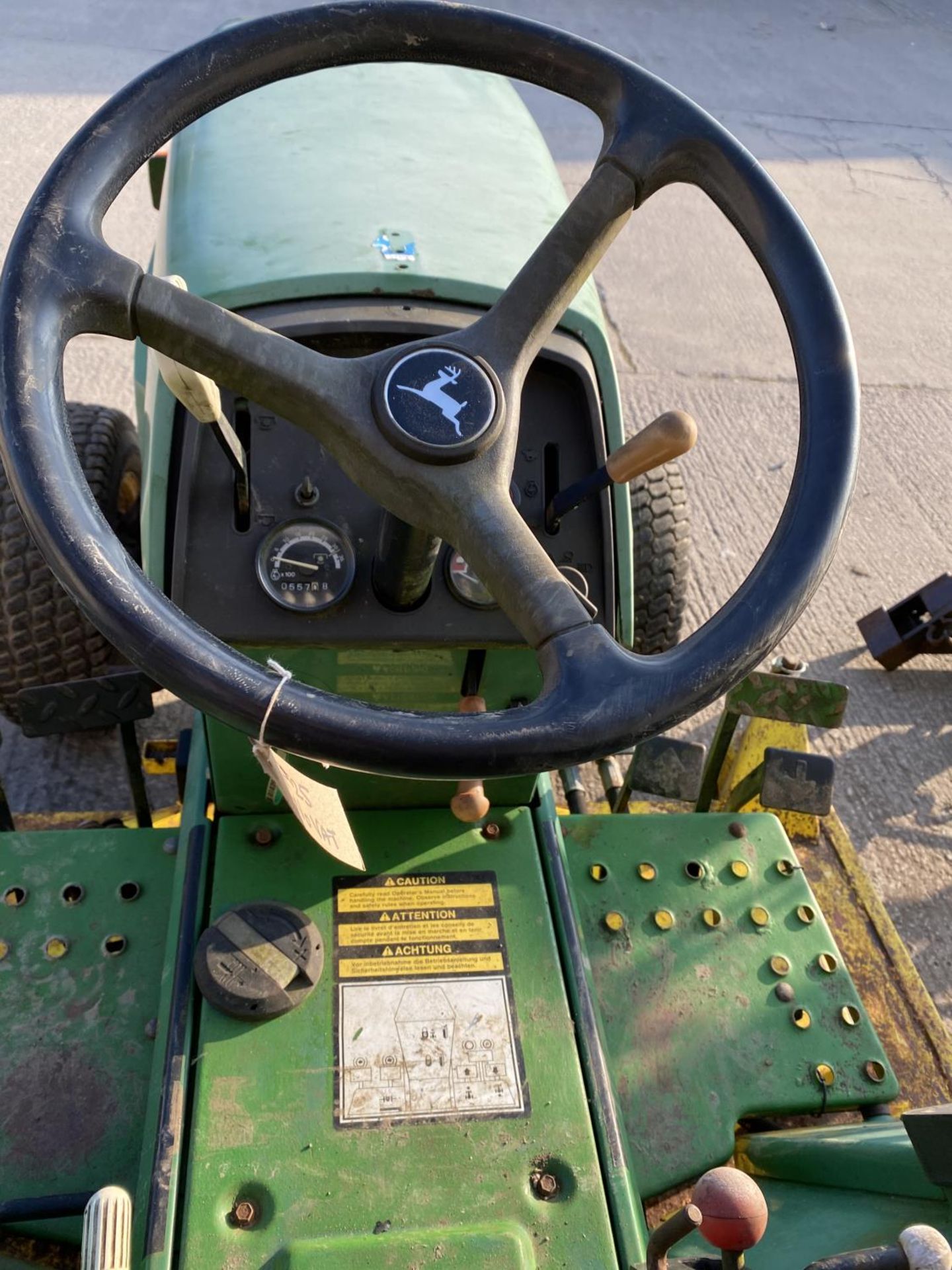 A JOHN DEERE 855 COMPACT TRACTOR - NO VAT - Image 4 of 8