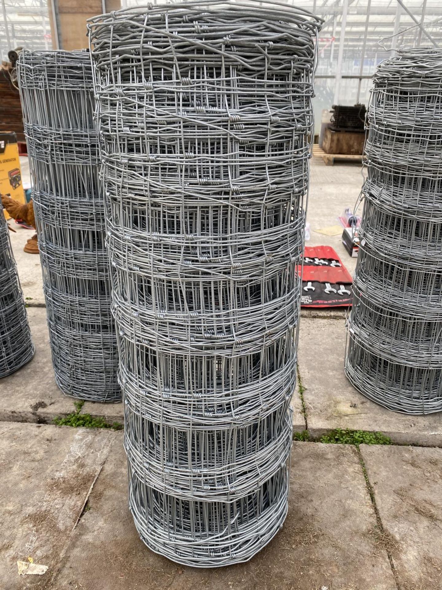 A 100 METRE ROLL OF HIGH TENSILE SHEEP NETTING +VAT