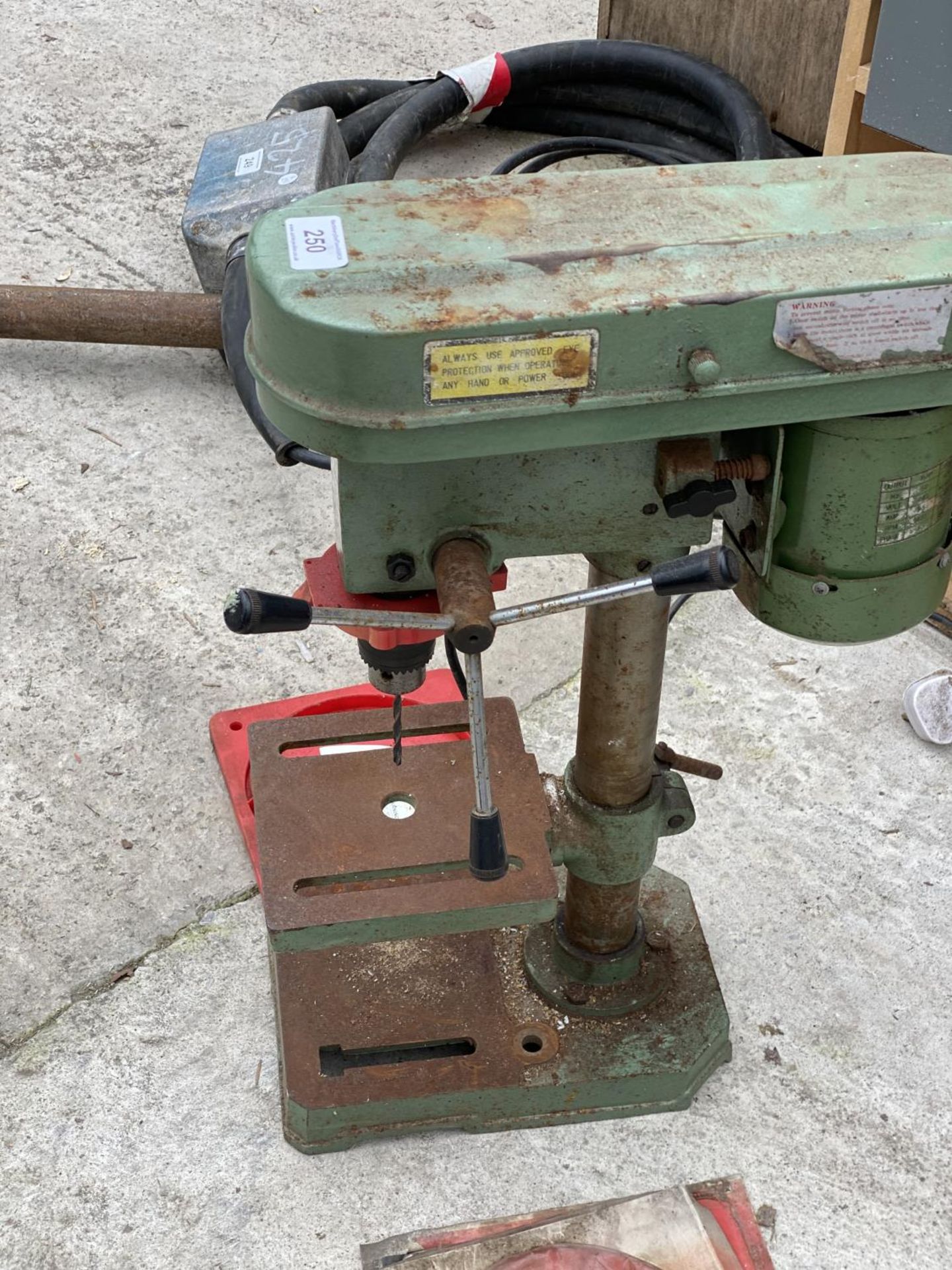 A PILLAR DRILL 20" HIGH IN GWO. - NO VAT - Image 2 of 3