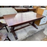 AN 18TH CENTURY STYLE 'OLD CHARM' REFECTORY STYLE DINING TABLE, 72x36"